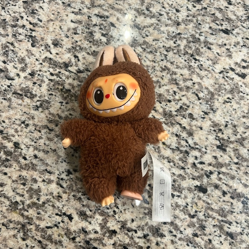 Labubu Brown